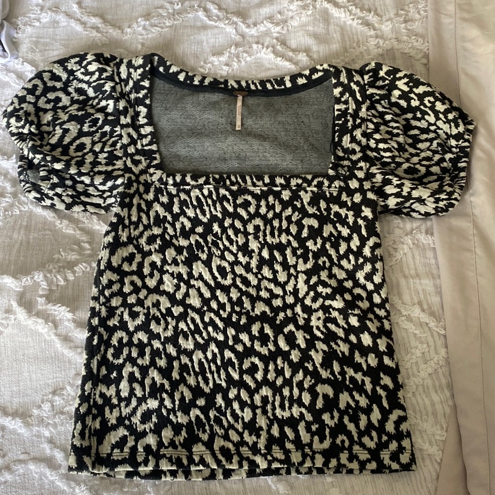 Free People Puff Sleeve Short Sleeve Top